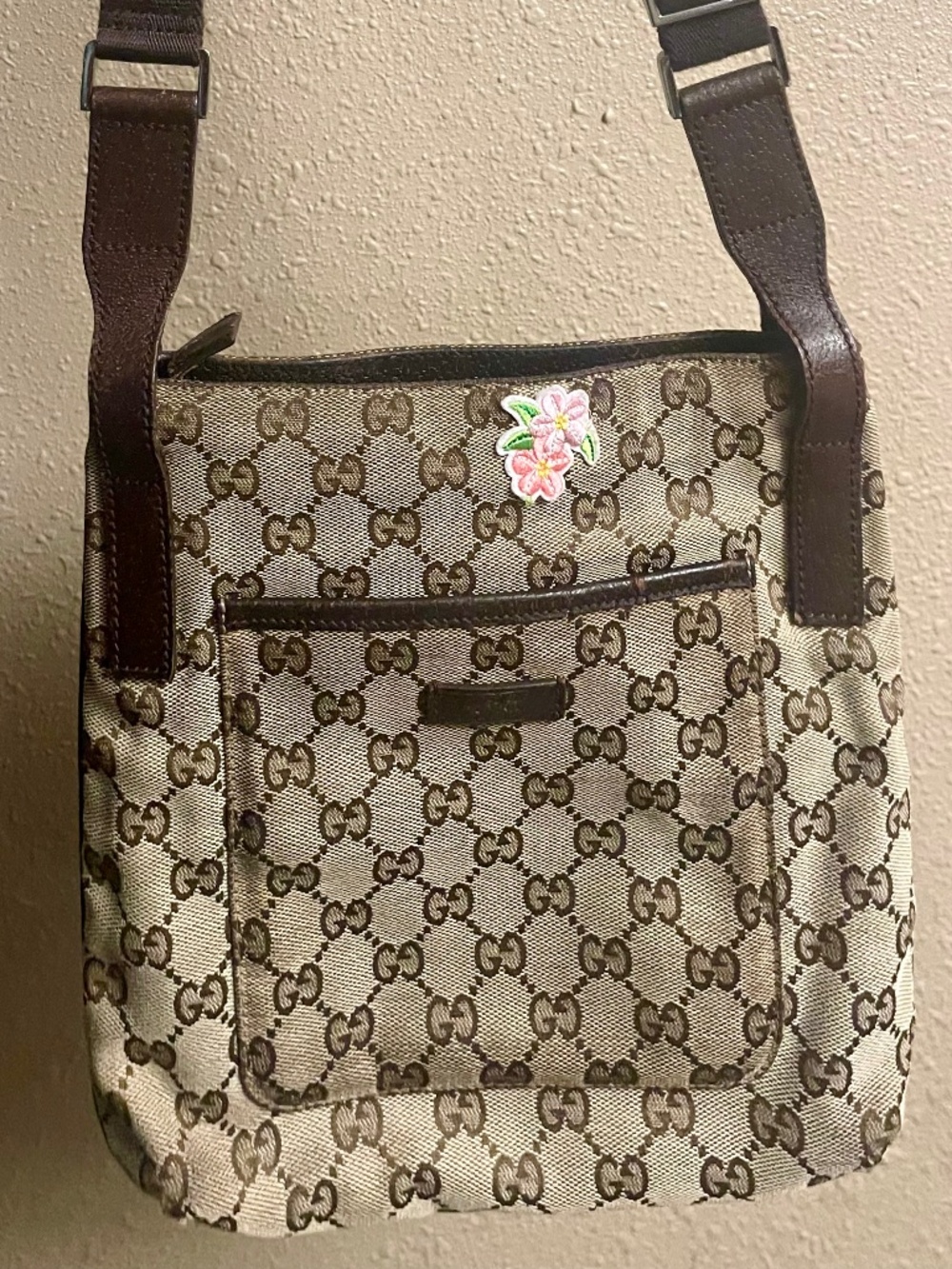 Vintage Gucci GG Monogram Crossbody Bag Y2K Beige Brown Canvas Leather Trim